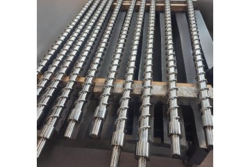 Extrusion nitrided screws and barrels